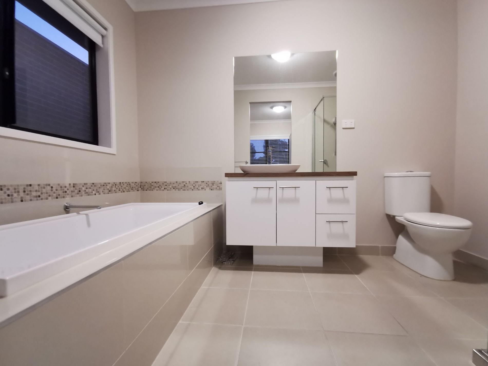 50 Sunnybank Drive, Point Cook