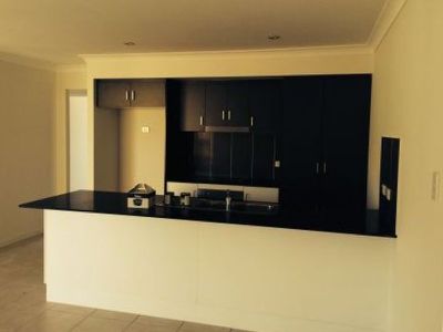 7 Lorberg Court, Branyan
