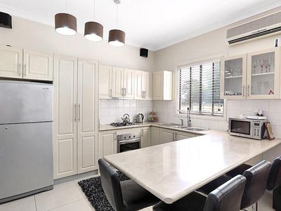 10 Chisholm Road, Auburn