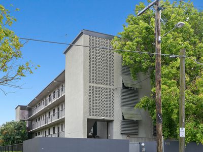 9 / 148 Kent Street, New Farm