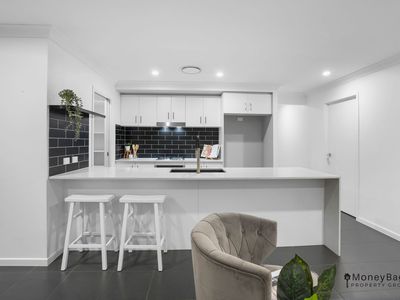 15 Normanby Way, Jimboomba