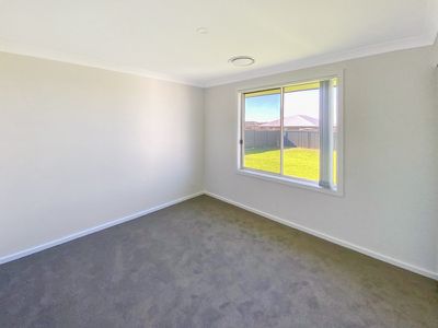 5 Condor Street, Forbes