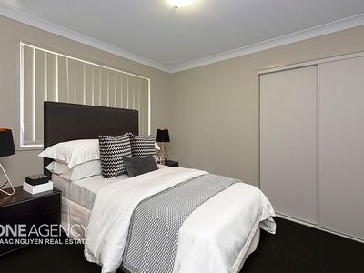 18 Emerson Close, Durack