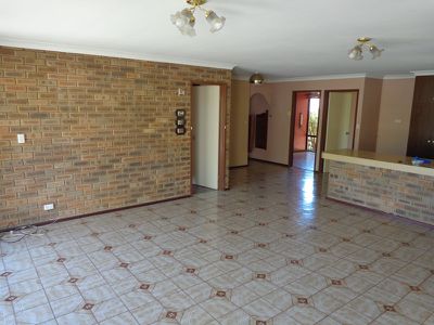 53 Chancery Crescent, Willetton