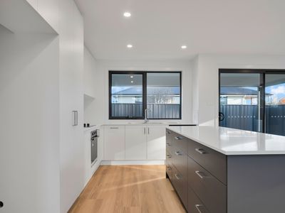 2 / 18 Liffey St, Carrick