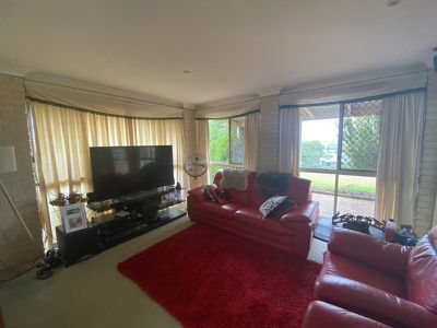 28 Nolan Drive, Kingaroy