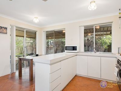 2 Wallaby Place, Brookdale