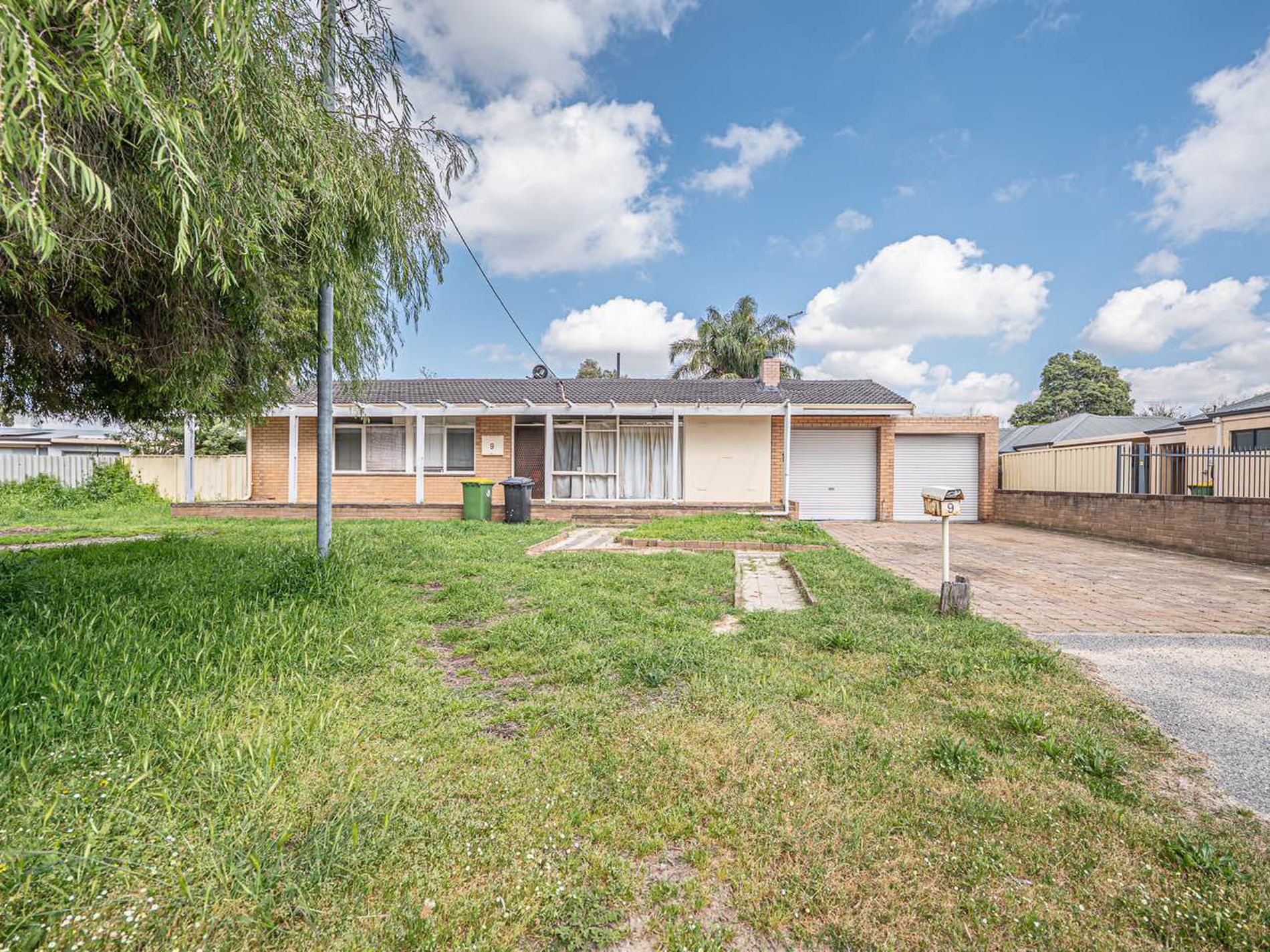 9 Ward Crescent, Kelmscott