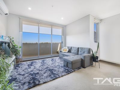 801 / 22 Dressler Court, Merrylands