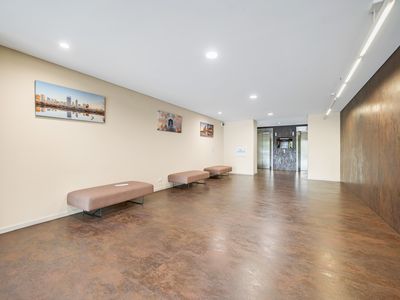 1 / 18 Wellington Street, East Perth