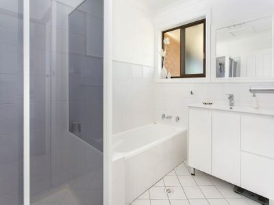 5 Rogers Avenue, Kanahooka