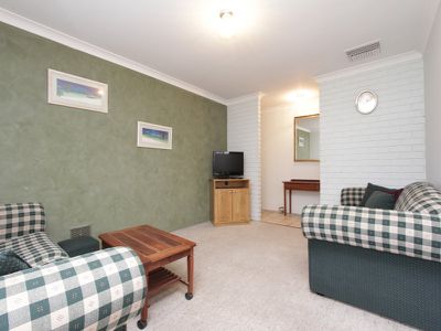 2 / 10B Weston Street, Carlisle