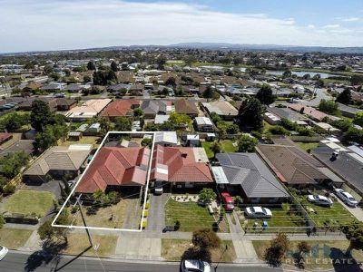13 Edeys Run, Hampton Park