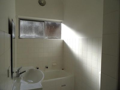 28 Athelstane Avenue, Arncliffe