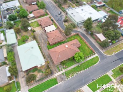 1-3 / 9 Young Street, Horsham