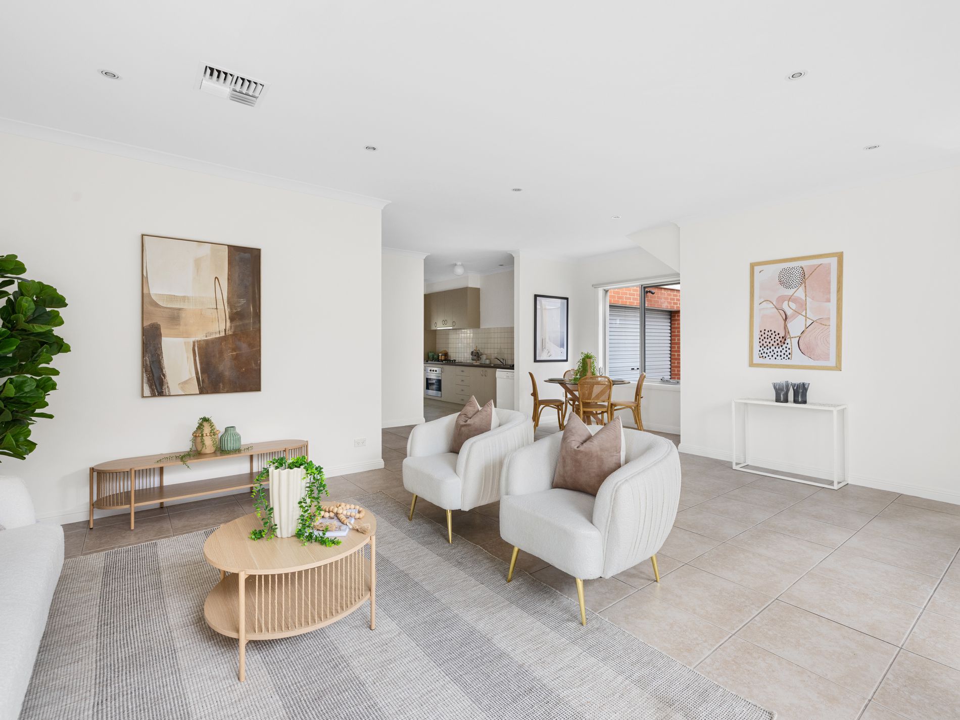 4 / 2 Bellairs Avenue, Seddon
