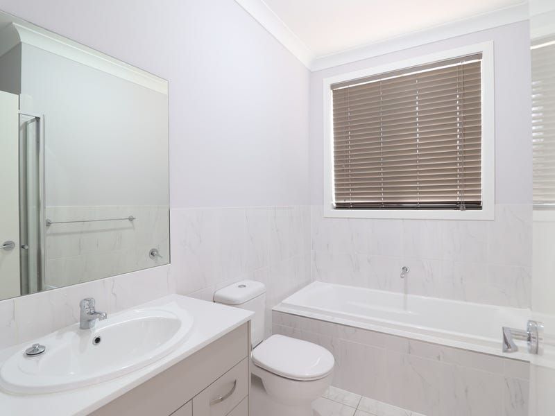 9 Rowan Street, Oran Park