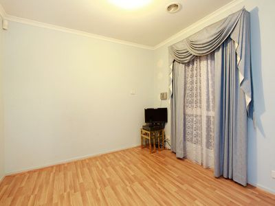 23 Lakeview Drive, Narre Warren South