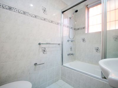 2 / 45 Shadforth Street, Wiley Park