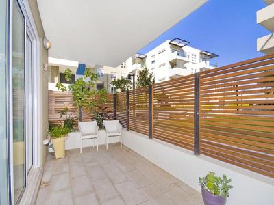 1A / 5 Bay Drive, Meadowbank