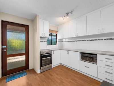 3 / 390 Hector Street, Yokine