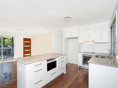 6 Marsden Street, Rochedale South