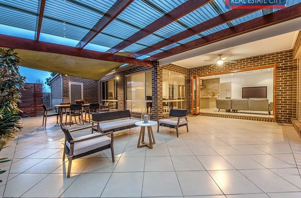 72 Axminster Drive, Craigieburn