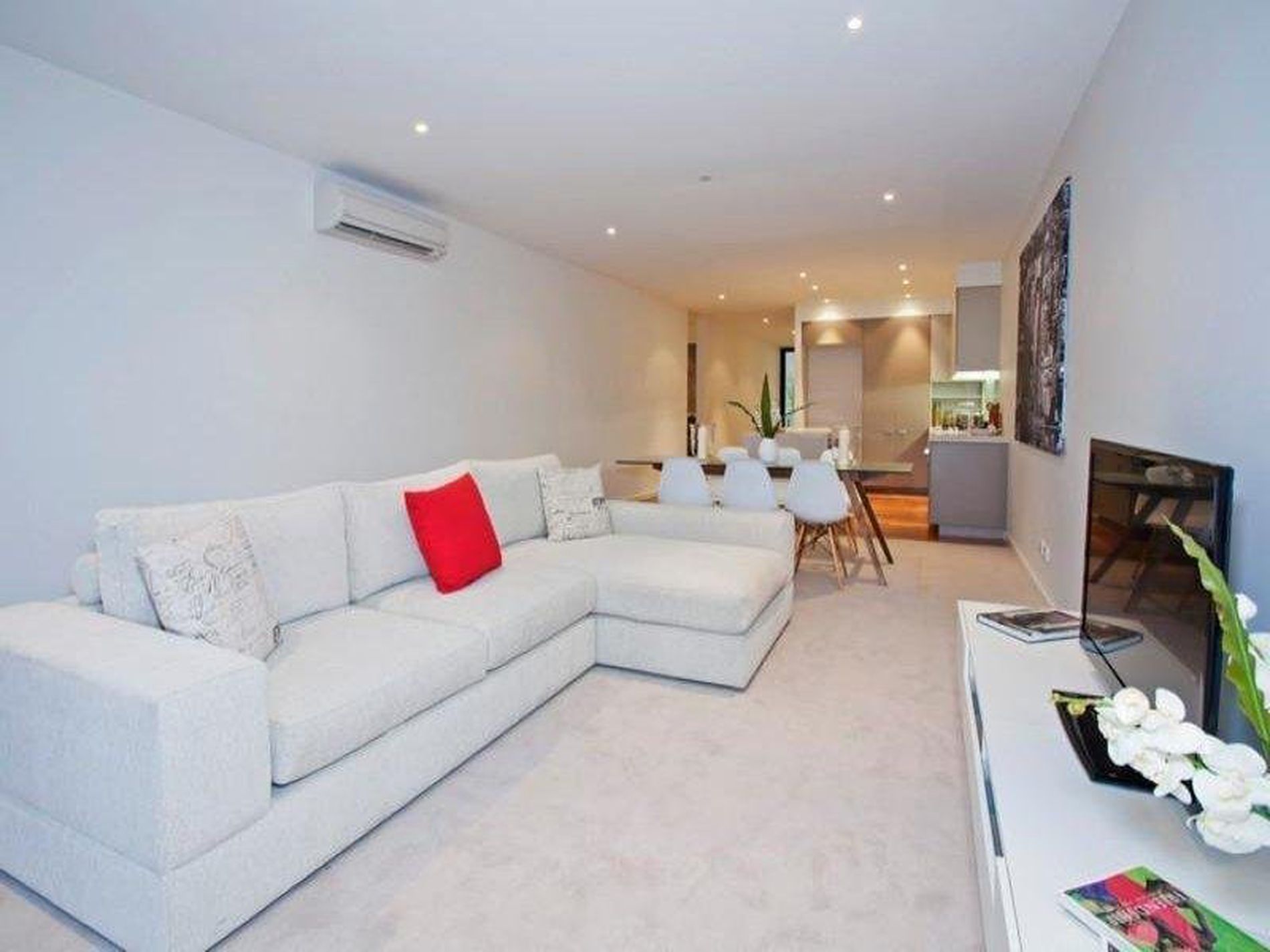 204 / 100 Western Beach Road, Geelong