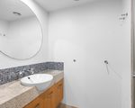 unit 204 / 13 Nicklin Way, Minyama