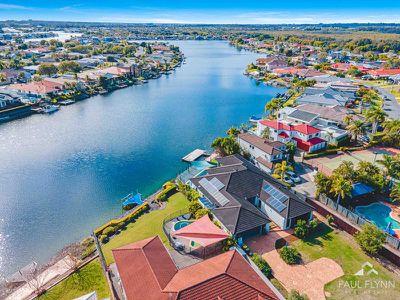 156 MONTEREY KEYS DRIVE, Helensvale