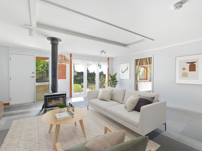 8 Beach Road, Middleton