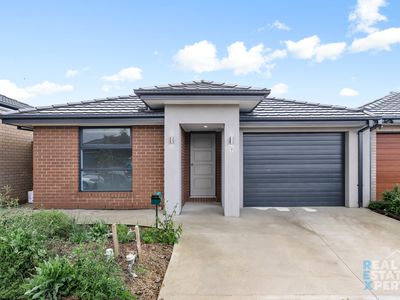 7 Newmarket Street, Cranbourne East