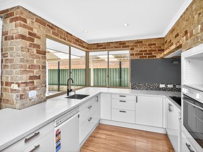 20 Northmore Crescent, Winthrop