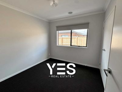 10 Snowy Road, Officer