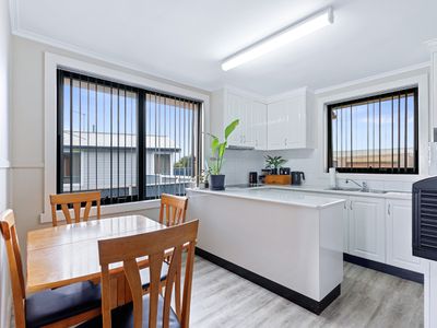 16 Daphne Street, Wynyard