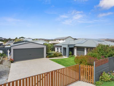 11 Henry Court, Normanville