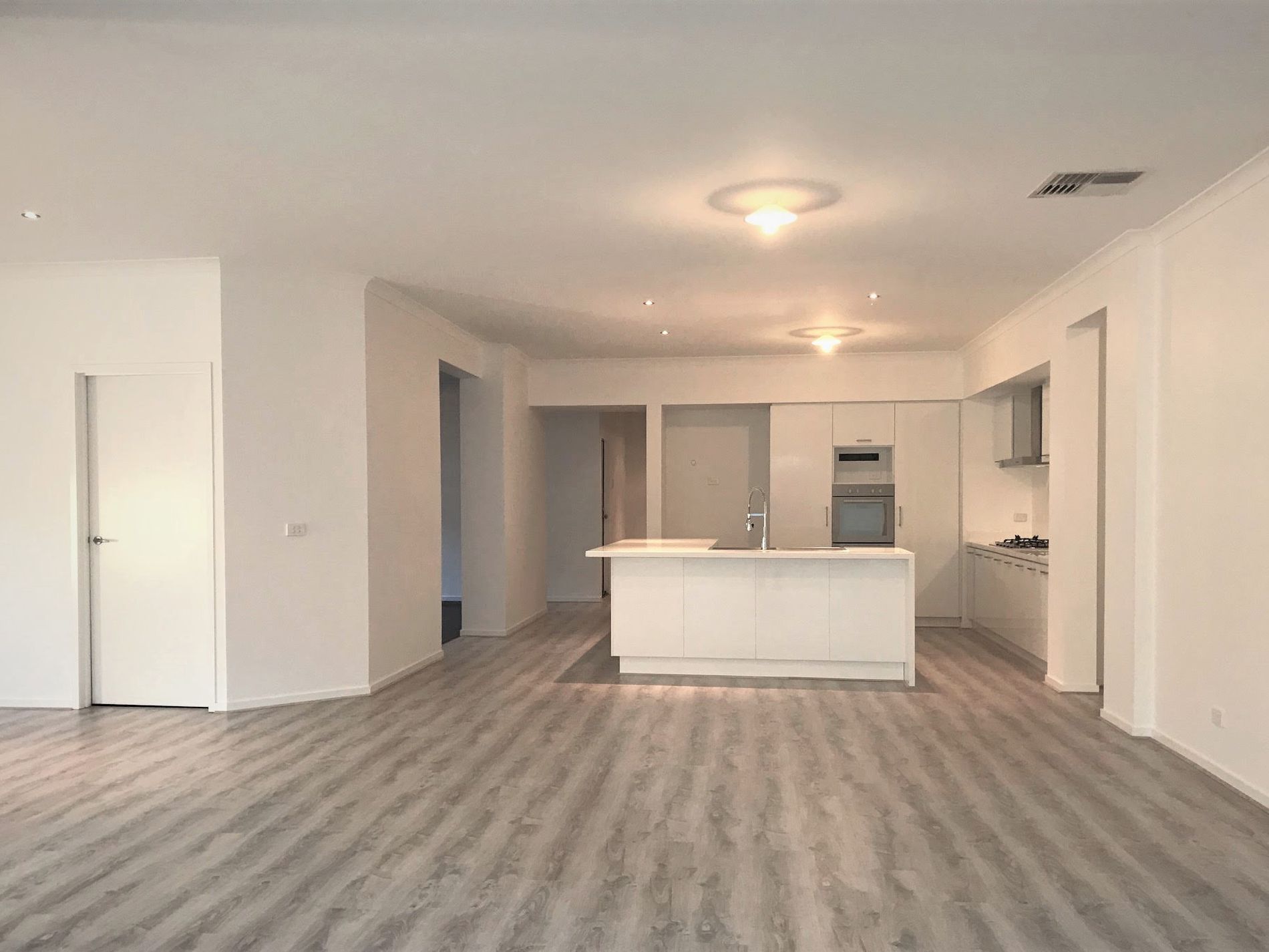 48 Carisbrook Street, Caroline Springs