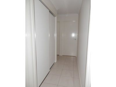 2 / 5 Warner Street, Raceview