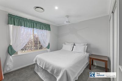14 Valley Drive, Tamworth
