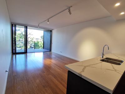 15 / 21 Bay Dr, Meadowbank