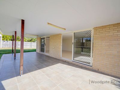 8 ORIOLE COURT, Woodgate