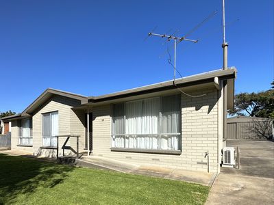 18 Emily Street, Millicent