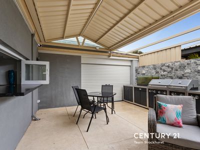 21 Pomera Drive, Byford