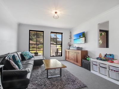 59 Warbler Crescent, North Narooma