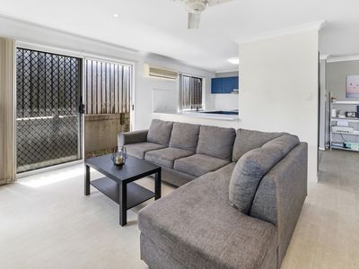 2 / 1 Ridgemont Street, Upper Coomera