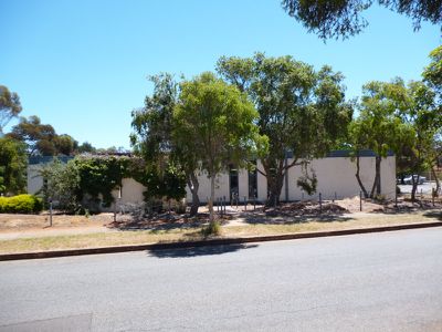 1 Gould Road , Elizabeth Park