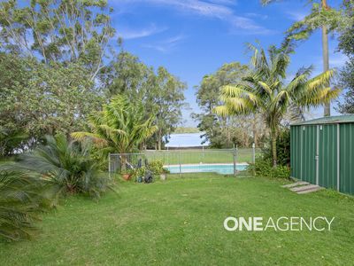 2 Crookhaven Drive, Greenwell Point
