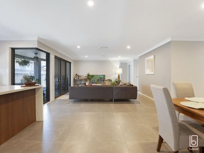 6 Aquila Avenue, Wadalba