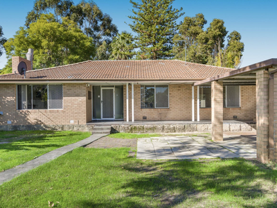 58 Coops Avenue, Thornlie