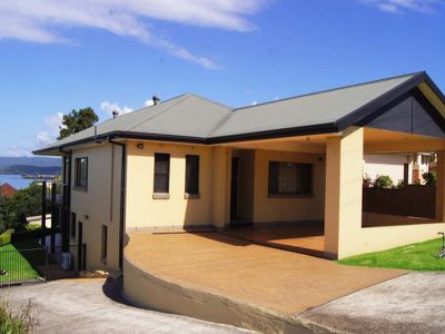 16 Buena Vista Avenue, Lake Heights